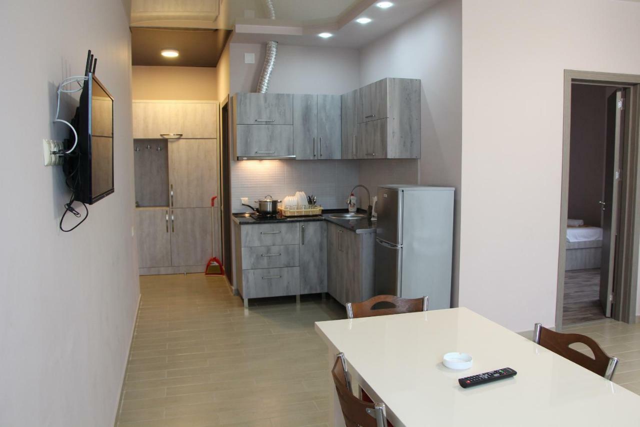 Nakashidze'S Apartments 巴统 外观 照片