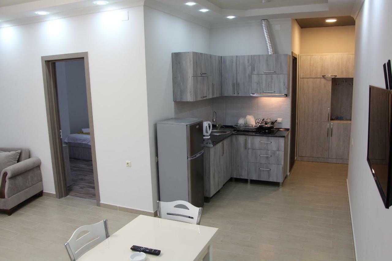 Nakashidze'S Apartments 巴统 外观 照片